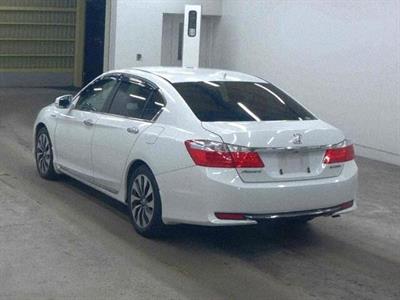 2013 Honda Accord Hybrid - Thumbnail