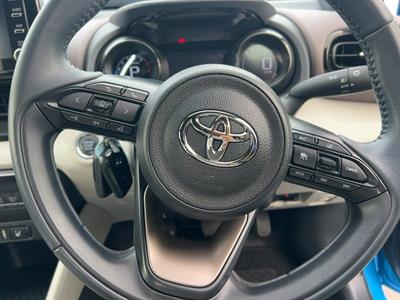 2020 Toyota Yaris - Thumbnail