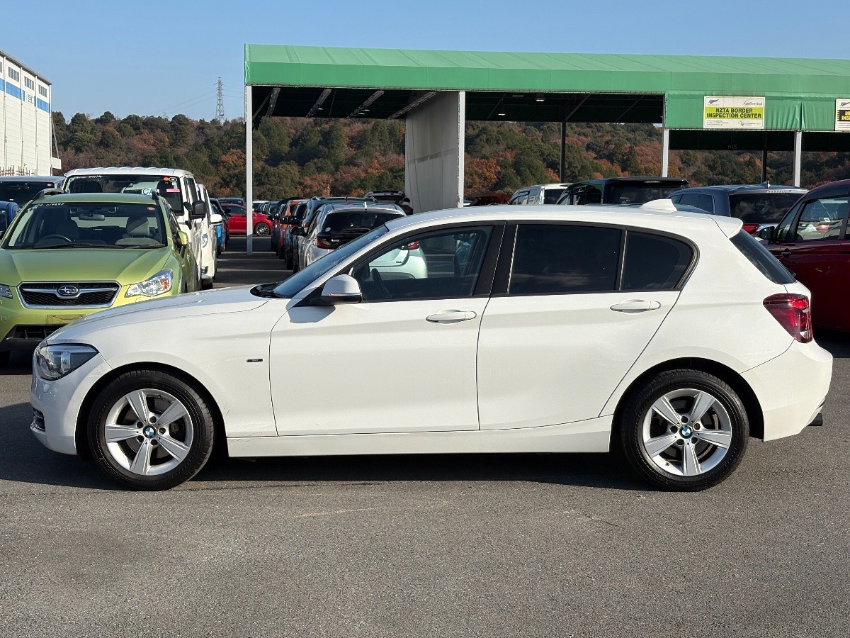 2013 BMW 116I