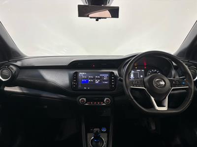 2020 Nissan Kicks - Thumbnail