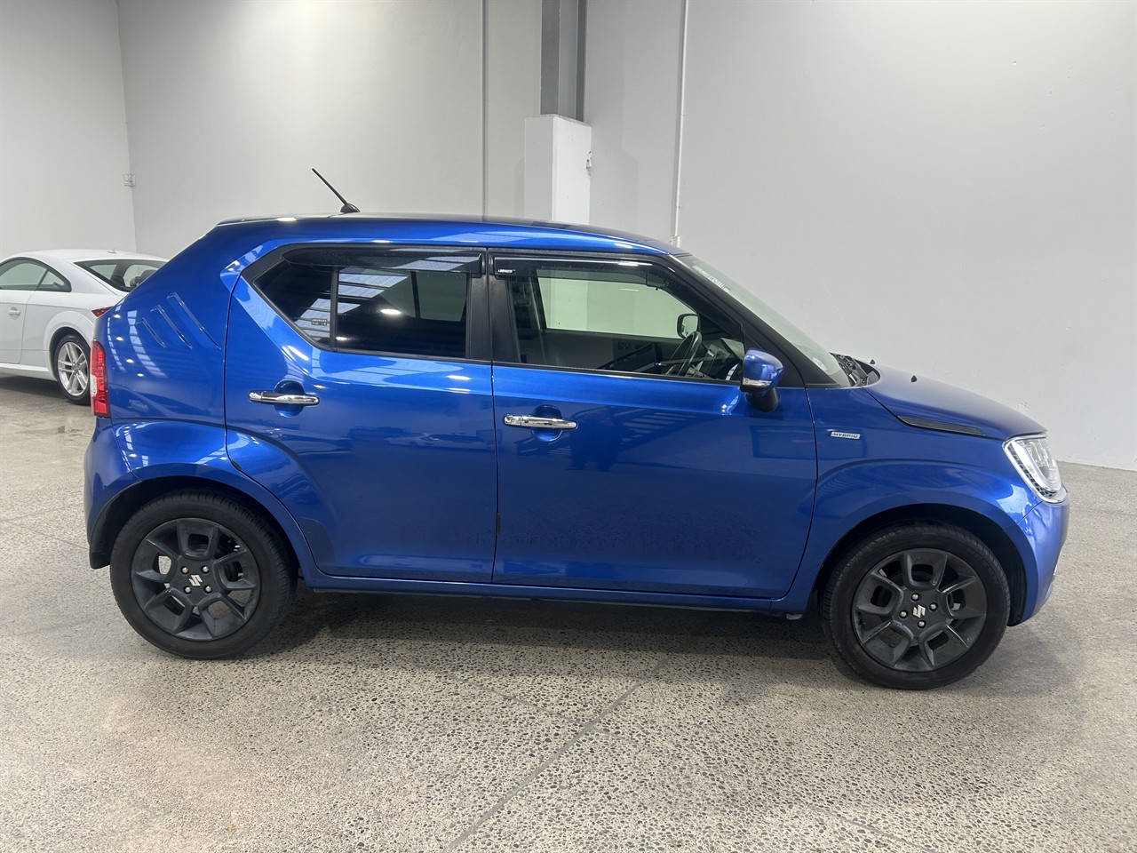 2016 Suzuki Ignis