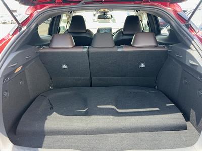 2018 Toyota C-HR - Thumbnail