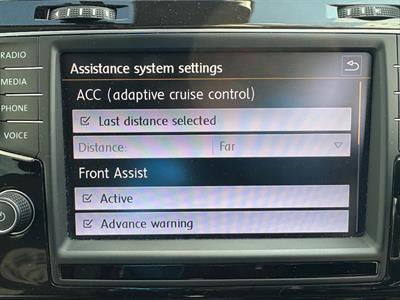 2014 Volkswagen Golf - Thumbnail