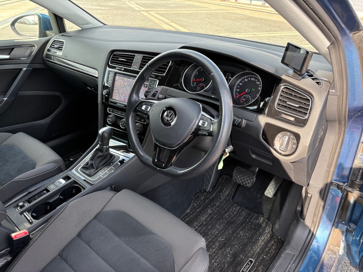 2014 Volkswagen Golf