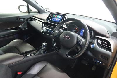 2016 Toyota C-hr - Thumbnail