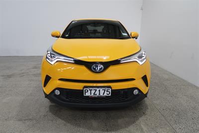 2016 Toyota C-hr - Thumbnail