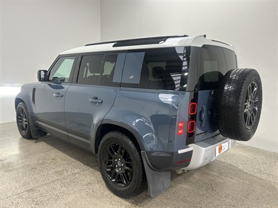 2020 Land Rover Defender - Thumbnail