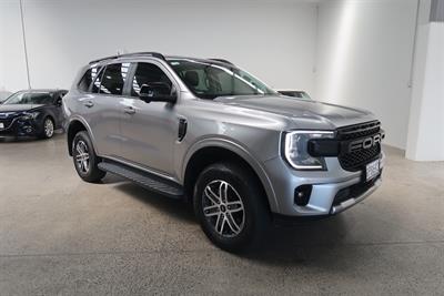 2023 Ford Everest - Thumbnail