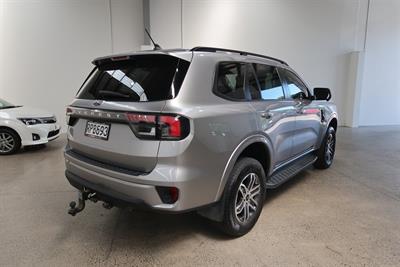 2023 Ford Everest - Thumbnail
