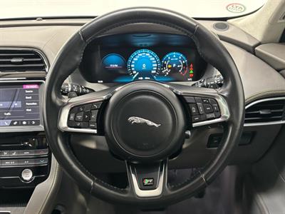 2016 Jaguar F-Pace - Thumbnail