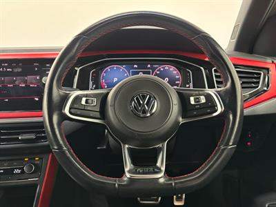2020 VW Polo - Thumbnail