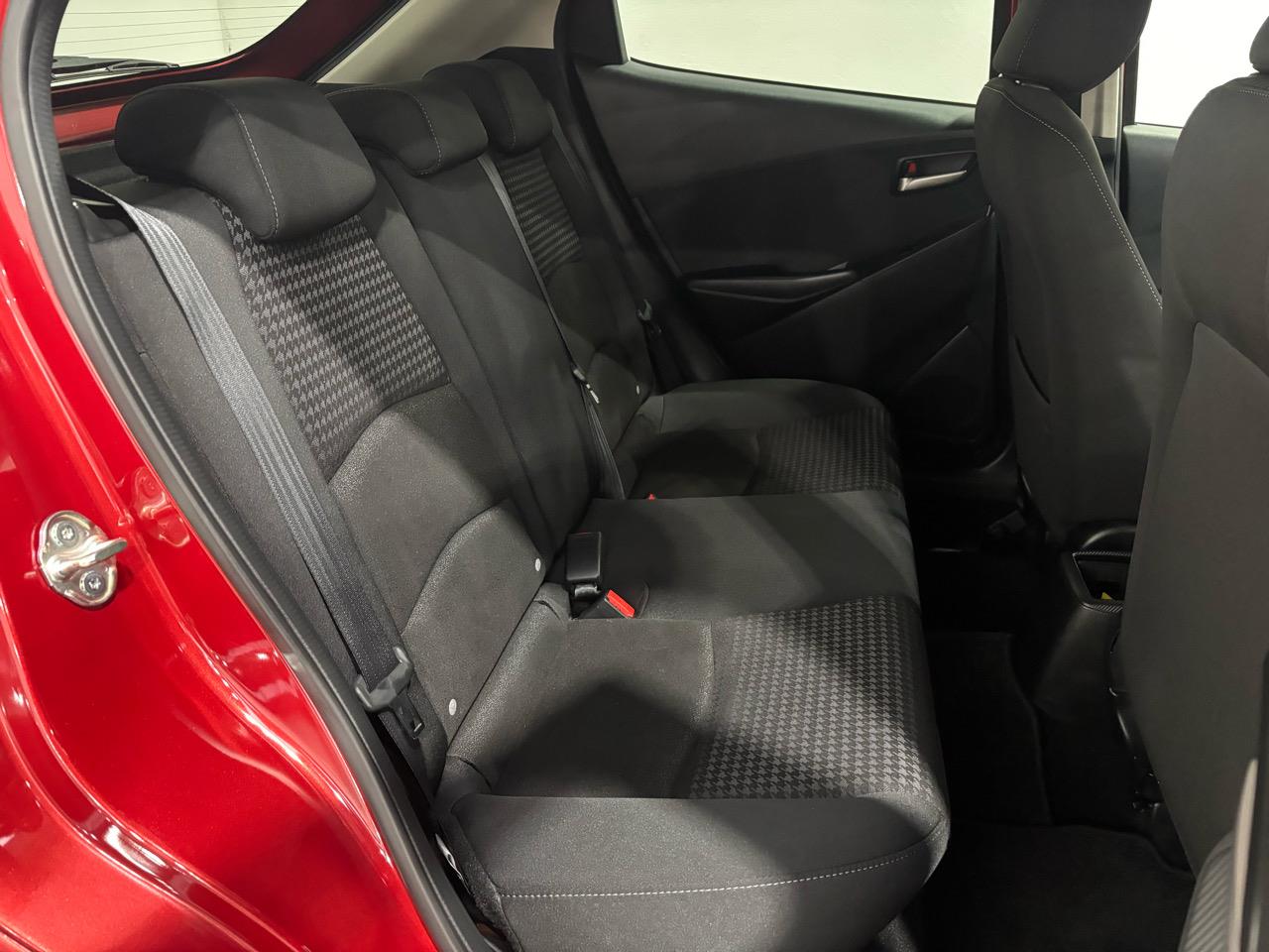 2017 Mazda Demio