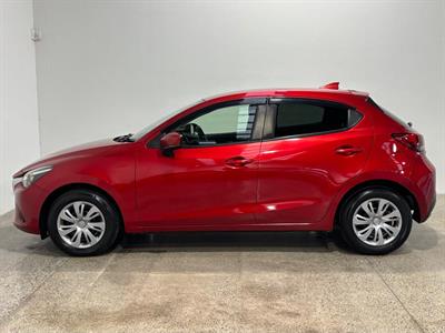 2017 Mazda Demio - Thumbnail