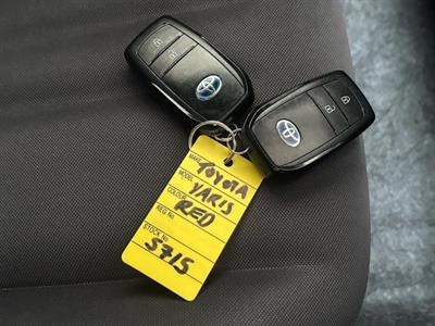 2021 Toyota Yaris - Thumbnail