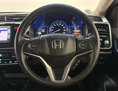2015 Honda Grace - Thumbnail
