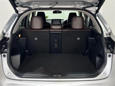2020 Toyota YARIS CROSS - Thumbnail
