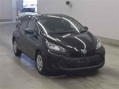 2022 Toyota Aqua - Thumbnail