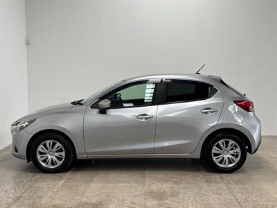 2016 Mazda Demio - Thumbnail