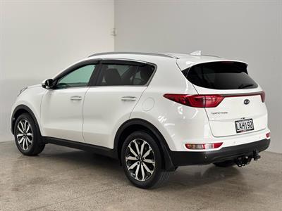 2017 Kia Sportage - Thumbnail