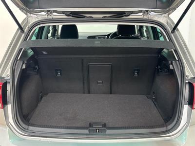 2013 Volkswagen Golf - Thumbnail