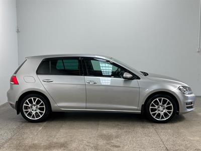 2013 Volkswagen Golf - Thumbnail