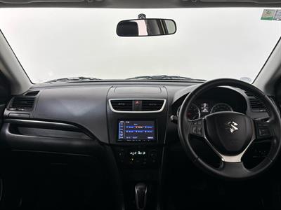 2015 Suzuki Swift - Thumbnail