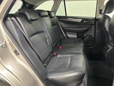 2016 Subaru Outback - Thumbnail