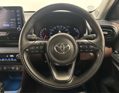 2020 Toyota YARIS CROSS - Thumbnail