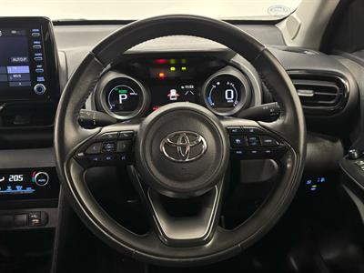 2020 Toyota YARIS CROSS - Thumbnail