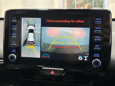 2020 Toyota YARIS CROSS - Thumbnail