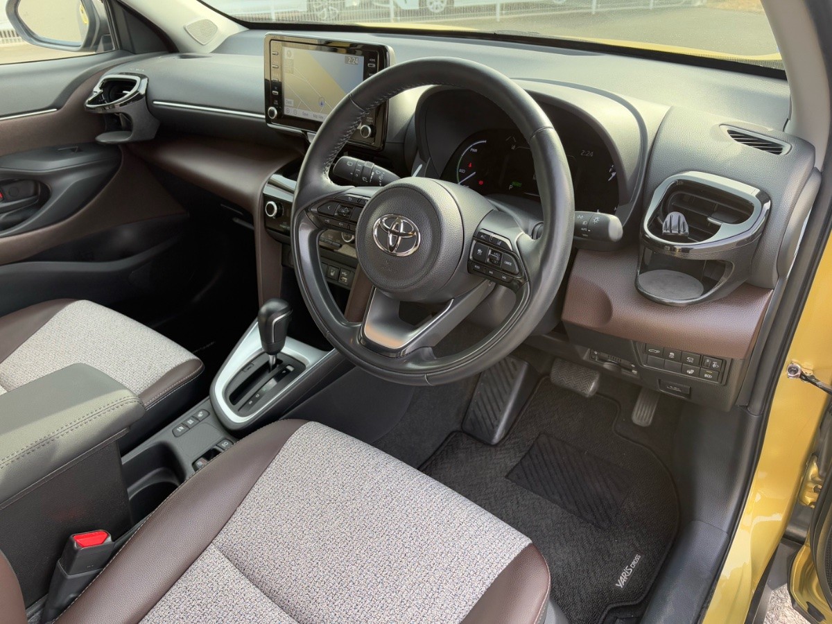 2020 Toyota YARIS CROSS