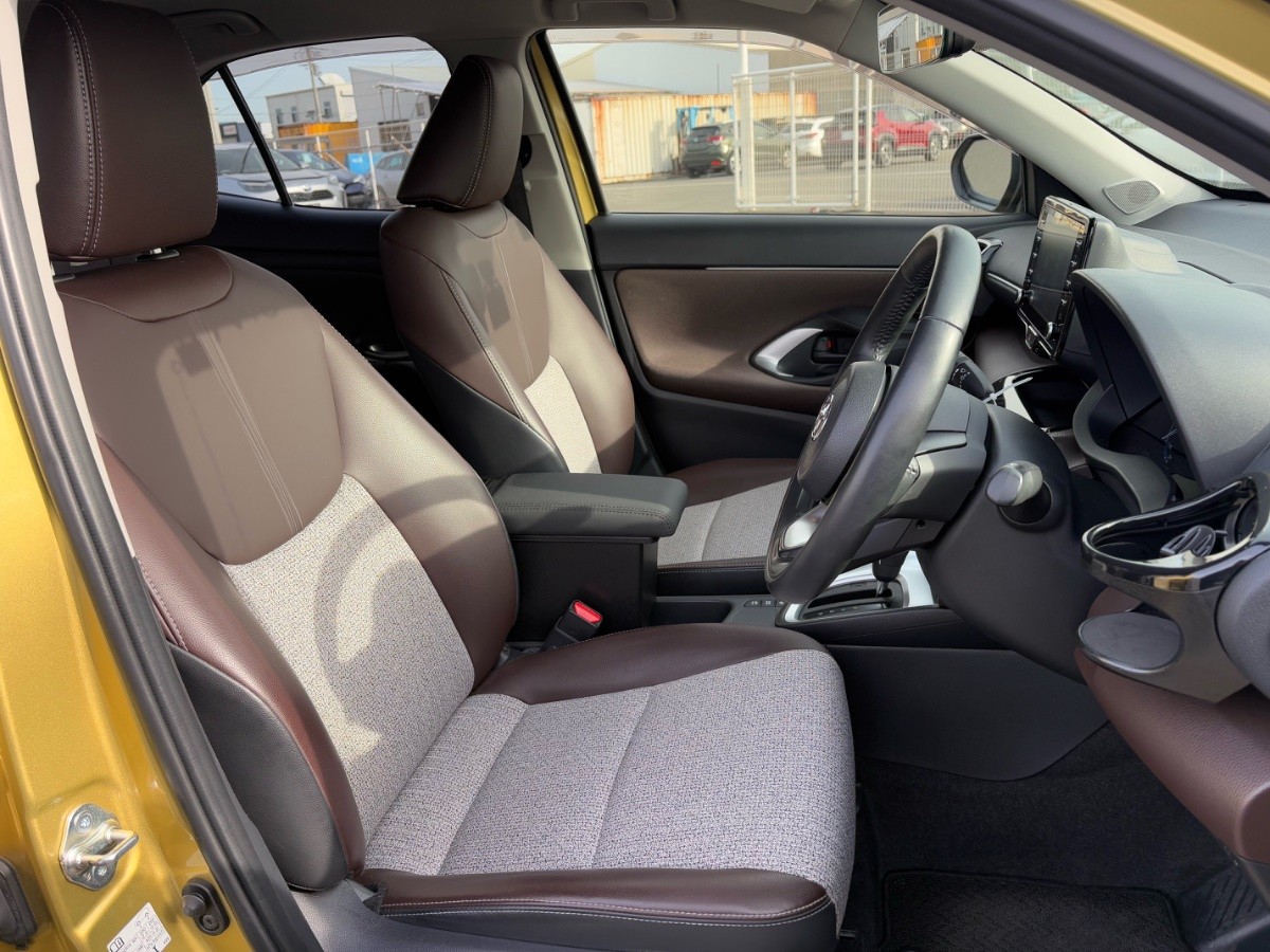 2020 Toyota YARIS CROSS