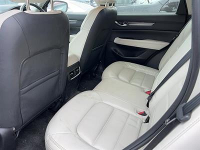 2017 Mazda CX-5 - Thumbnail