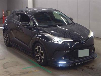 2018 Toyota C-HR - Thumbnail