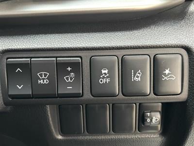 2022 Mitsubishi Eclipse Cross - Thumbnail