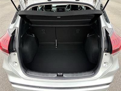 2020 Nissan Kicks - Thumbnail