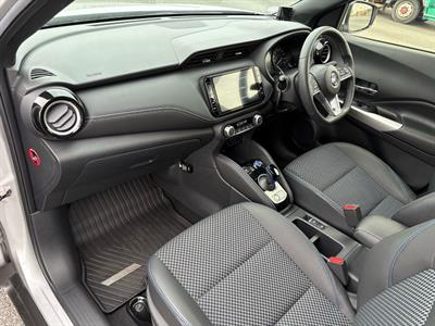 2020 Nissan Kicks - Thumbnail