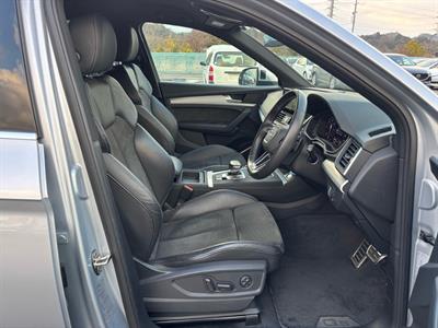 2020 Audi Q5 - Thumbnail