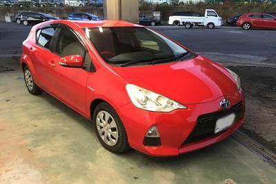 2013 Toyota Aqua - Thumbnail
