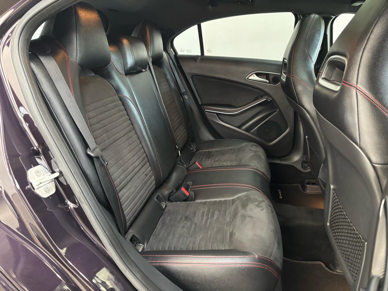 2016 Mercedes-Benz A180