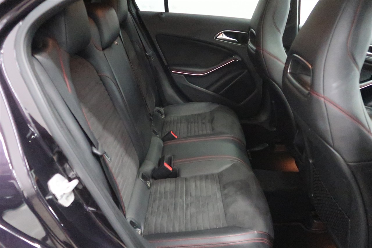 2016 Mercedes-Benz A180