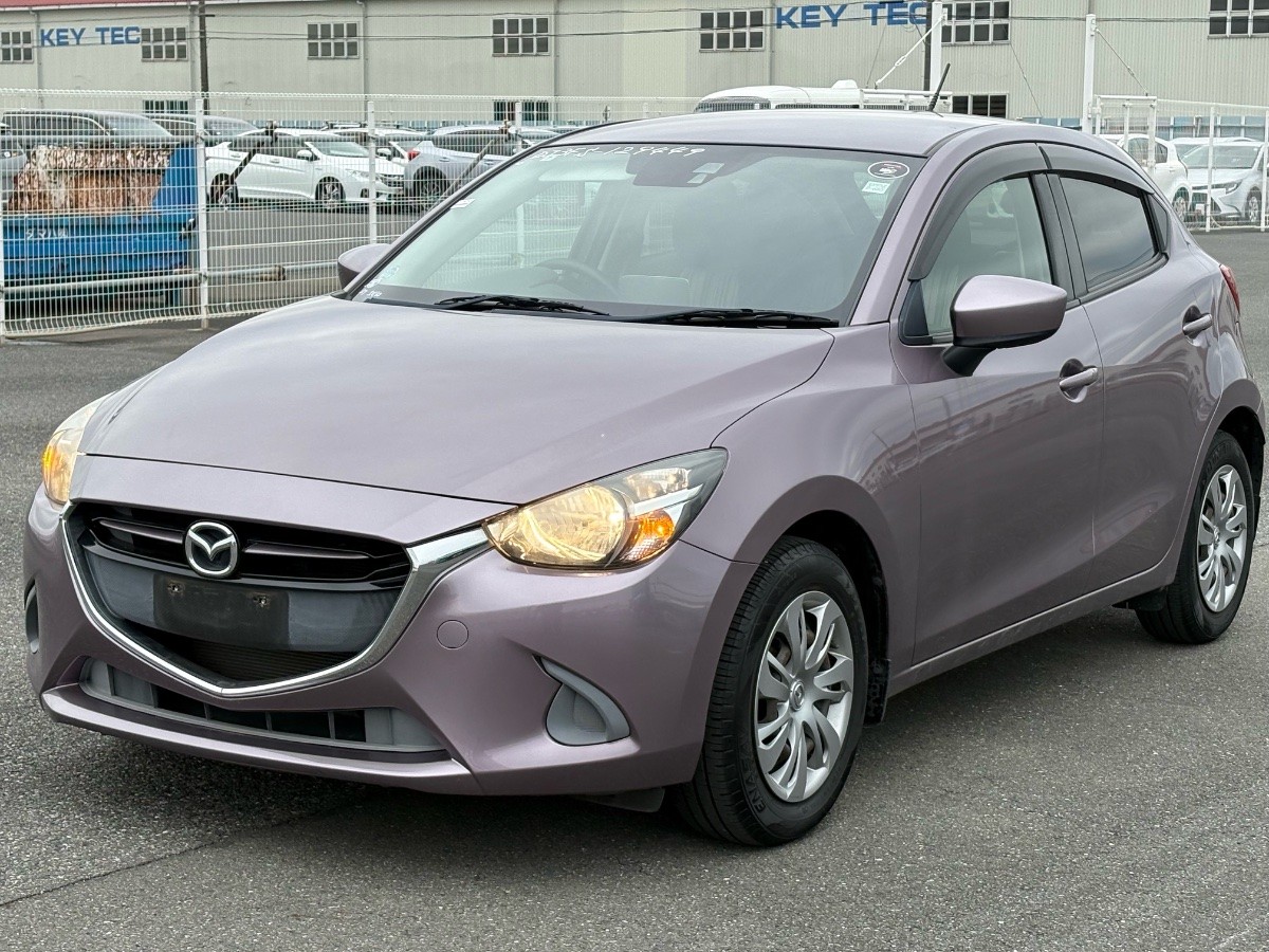 2015 Mazda Demio