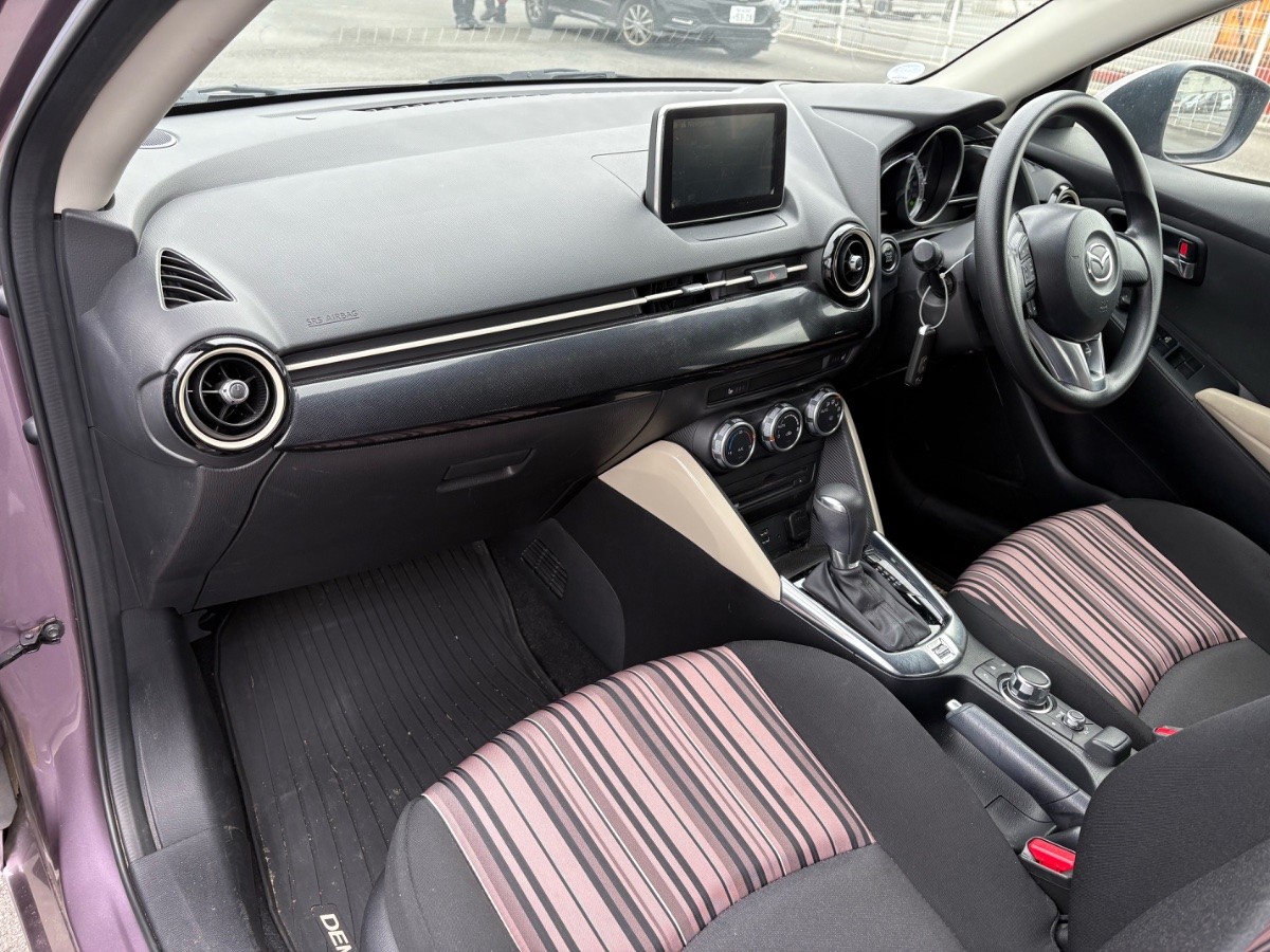 2015 Mazda Demio