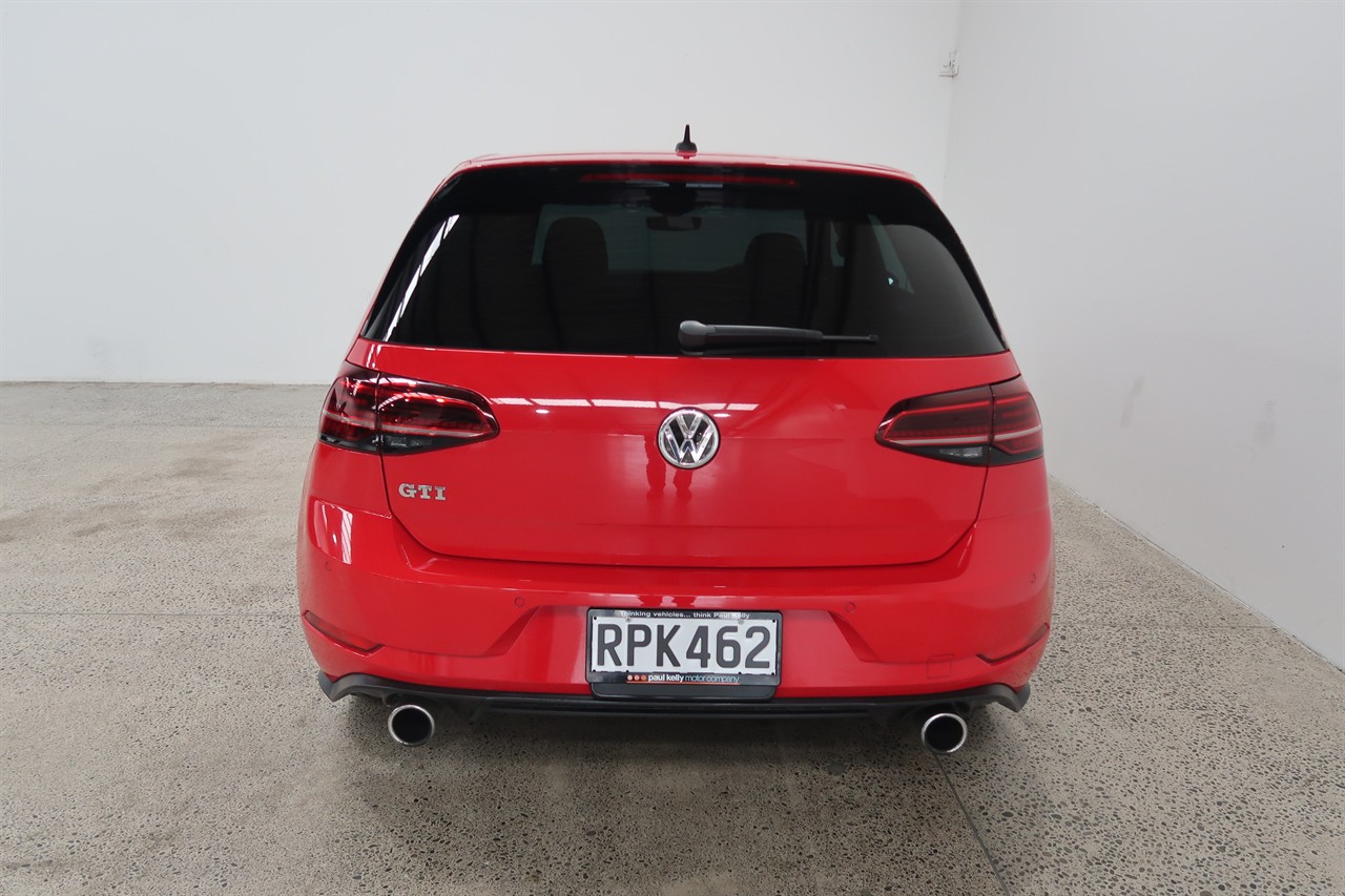 2017 Volkswagen Golf