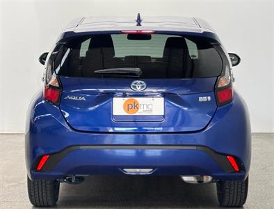2021 Toyota Aqua - Thumbnail