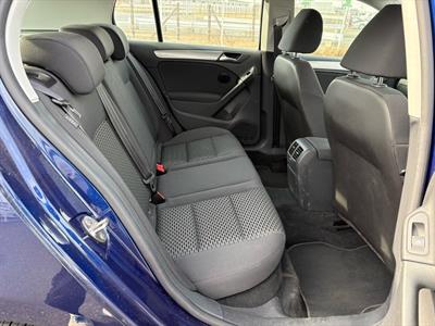 2013 Volkswagen Golf - Thumbnail