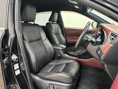 2014 Toyota Harrier - Thumbnail