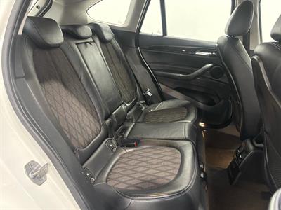 2015 BMW X1 - Thumbnail