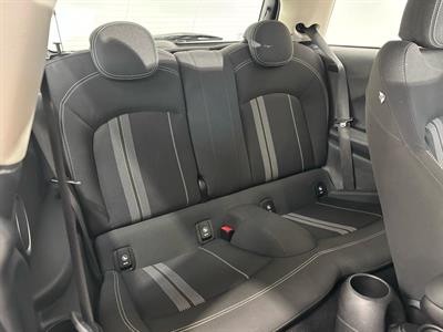 2015 Mini Cooper - Thumbnail