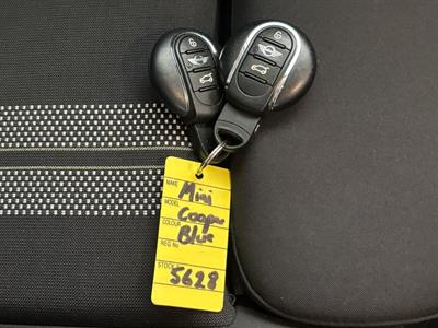 2015 Mini Cooper - Thumbnail